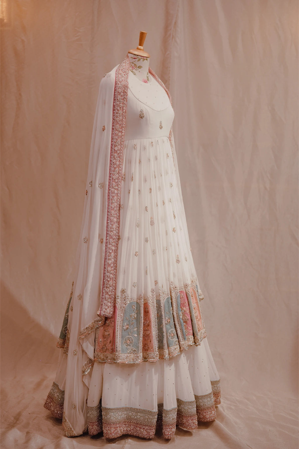 Pakistani White Nikah Outfit